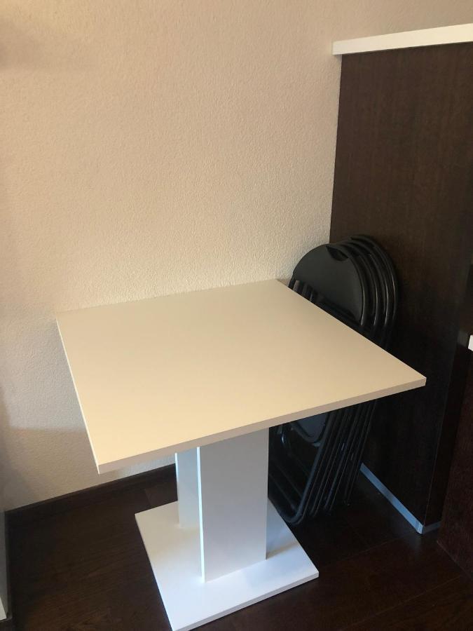 Apartman Mirek Apartment วาราชดีน ภายนอก รูปภาพ