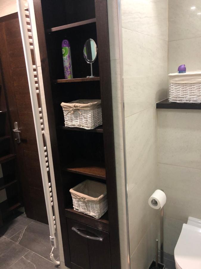 Apartman Mirek Apartment วาราชดีน ภายนอก รูปภาพ
